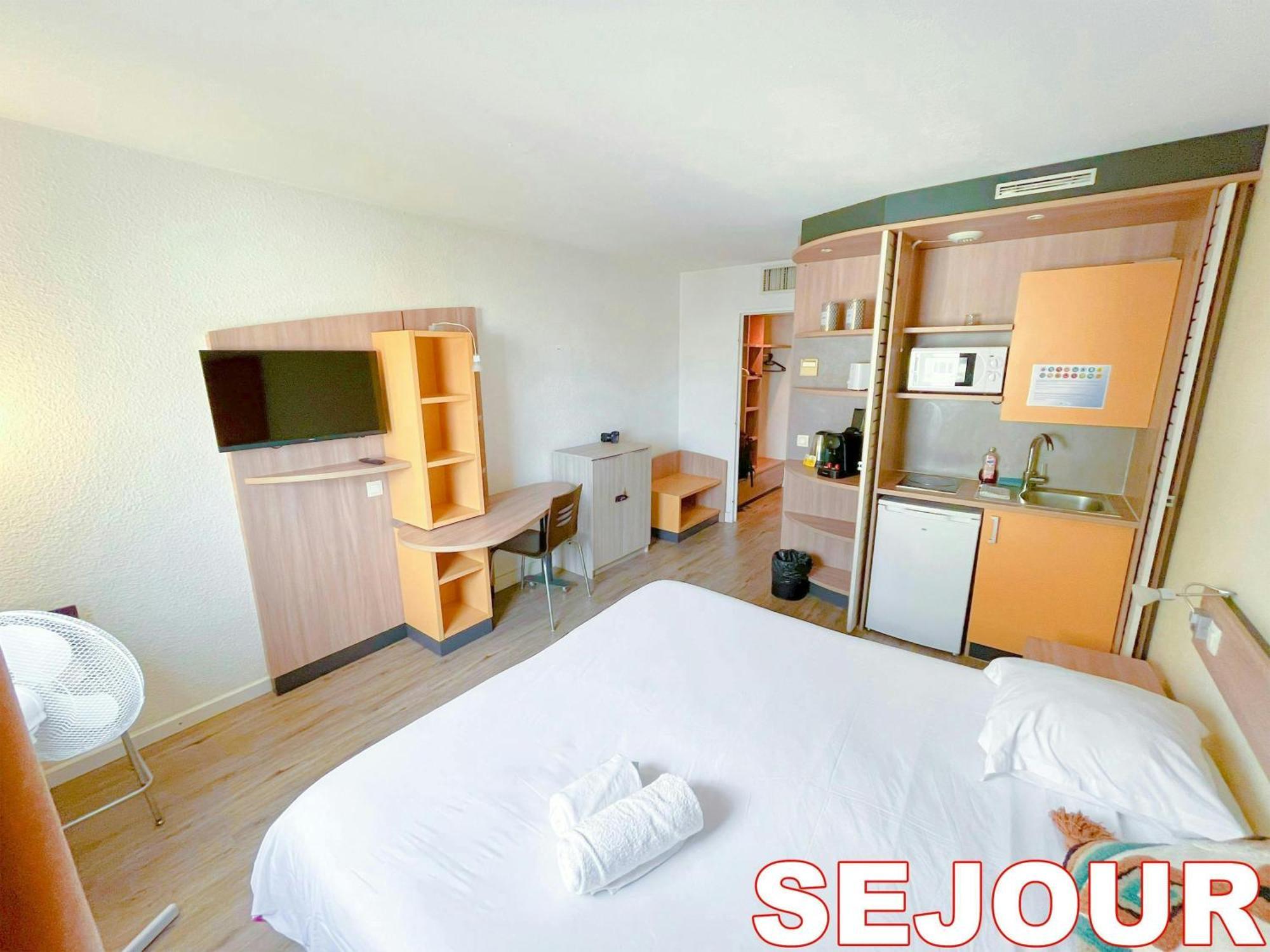 パンタンParis Retreat 5 Minutes From Hoche Metroparkingアパートメント エクステリア 写真